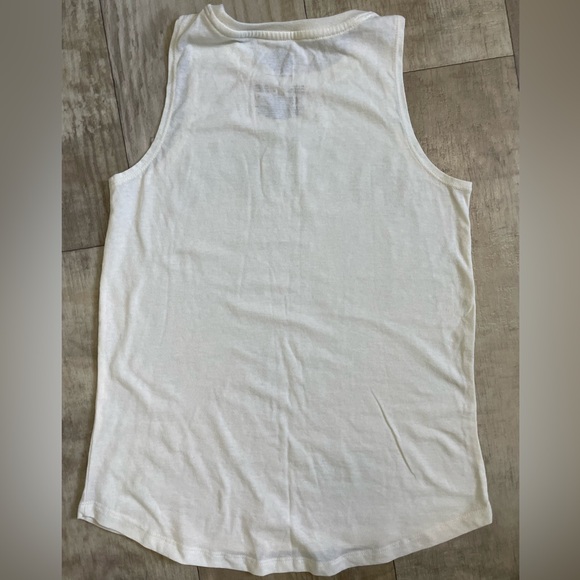 Women’s tank - Picture 2 of 4